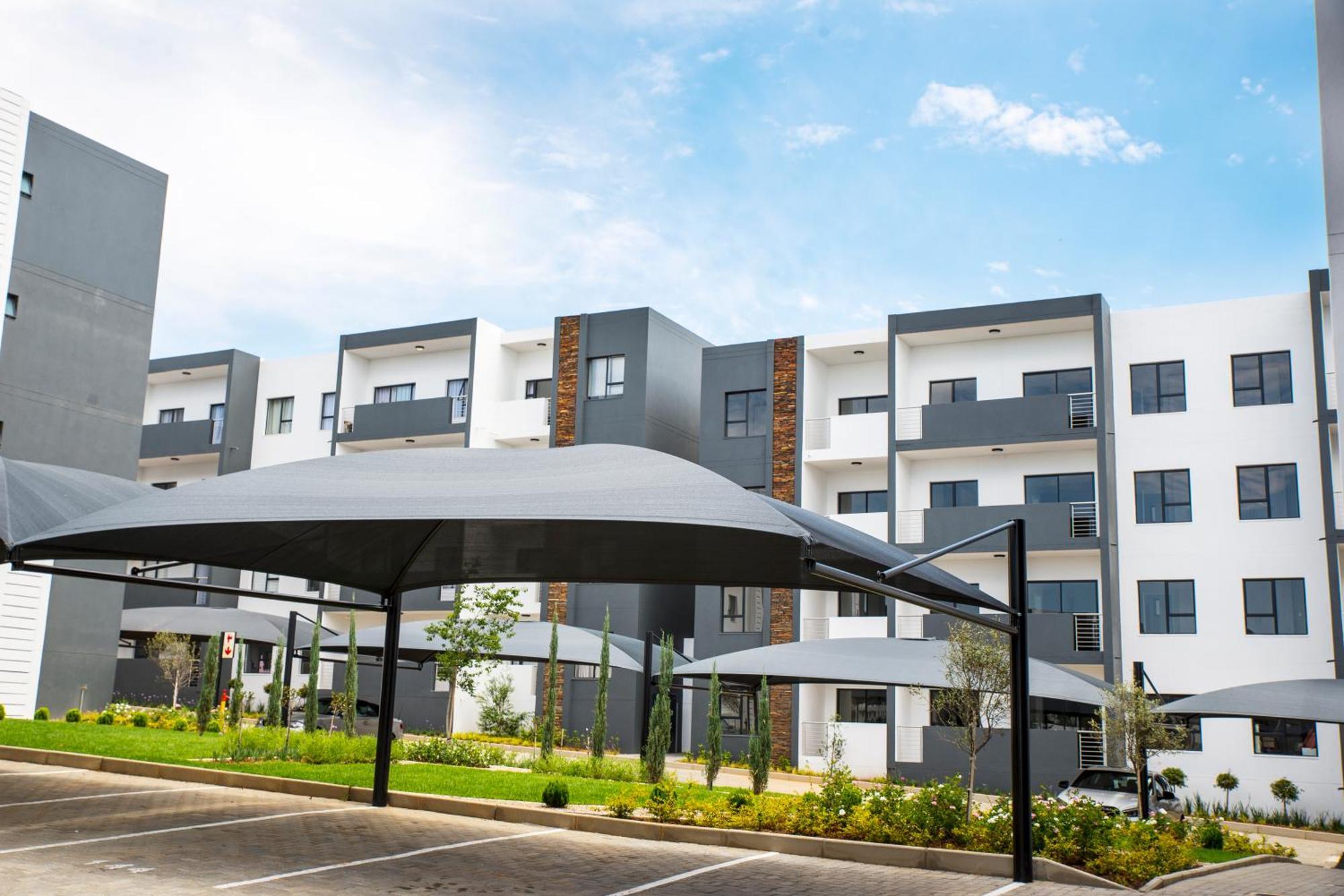 Eirini Elegant - Ares Carlswald Midrand