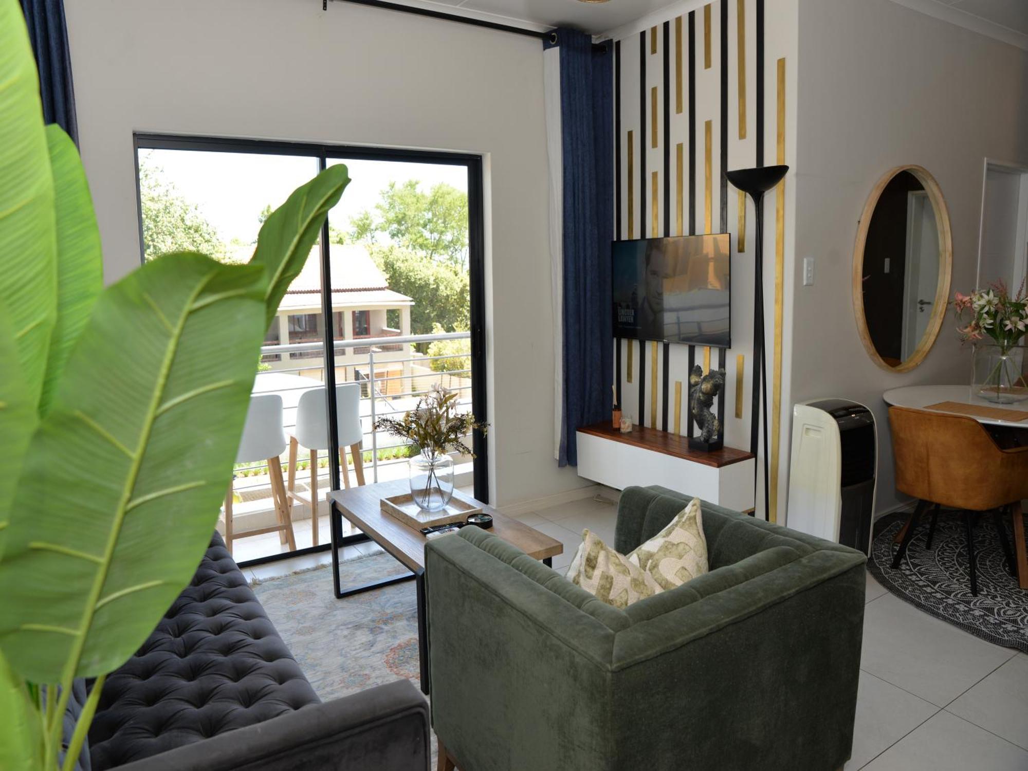 Eirini Elegant - Ares Carlswald * Midrand